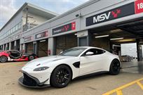 2019-aston-martin-vantage-gt4