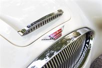 1962-austin-healey-mk2-bt7-tricarb