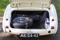 1962-austin-healey-mk2-bt7-tricarb
