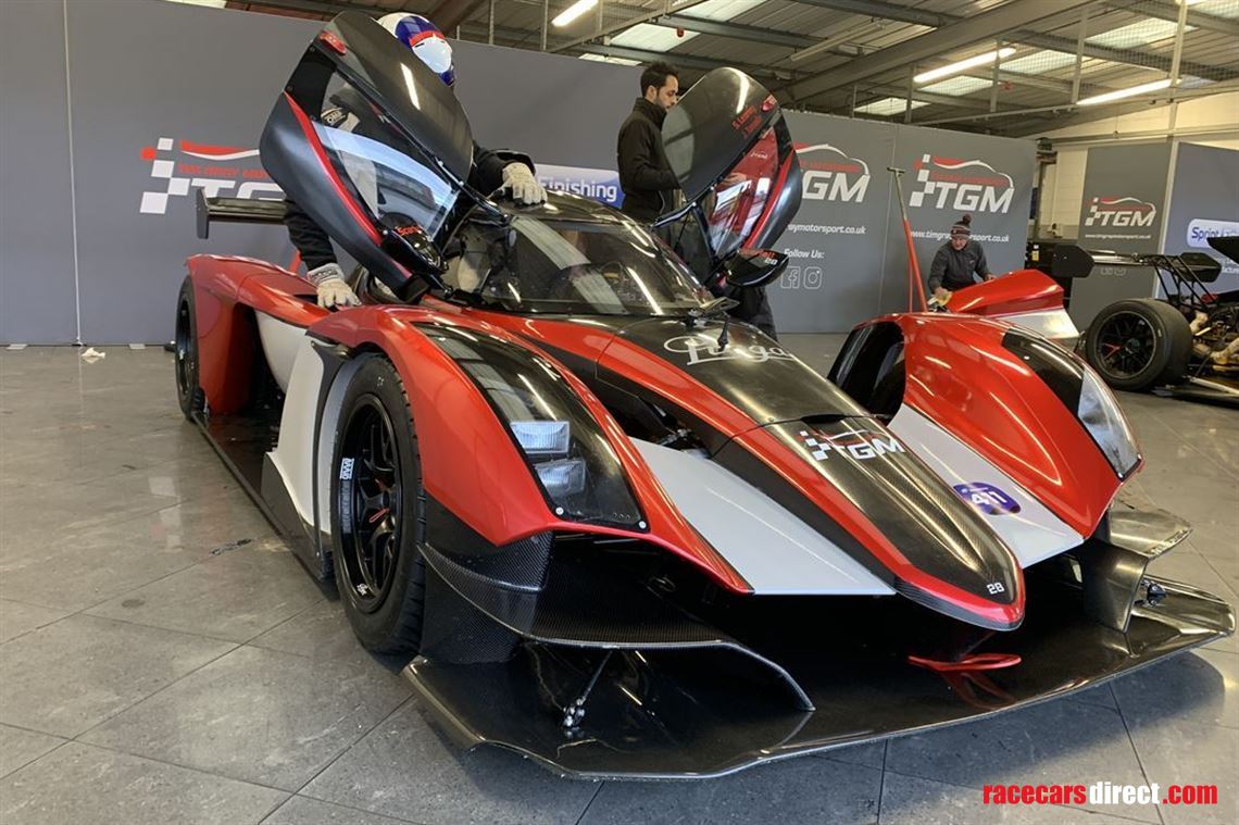 drive-available-in-praga-in-equipe-prototype