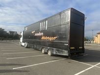 race-trailer-2-cars-living-workshop