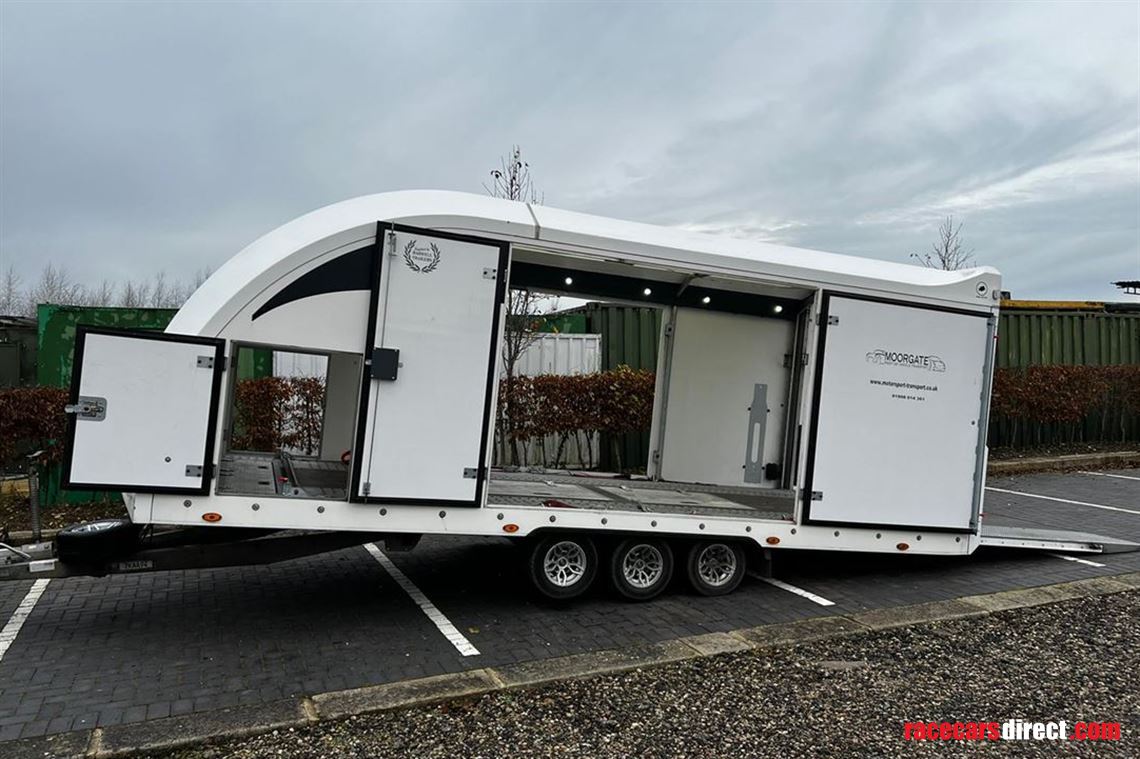 race-transporter-6-trailer