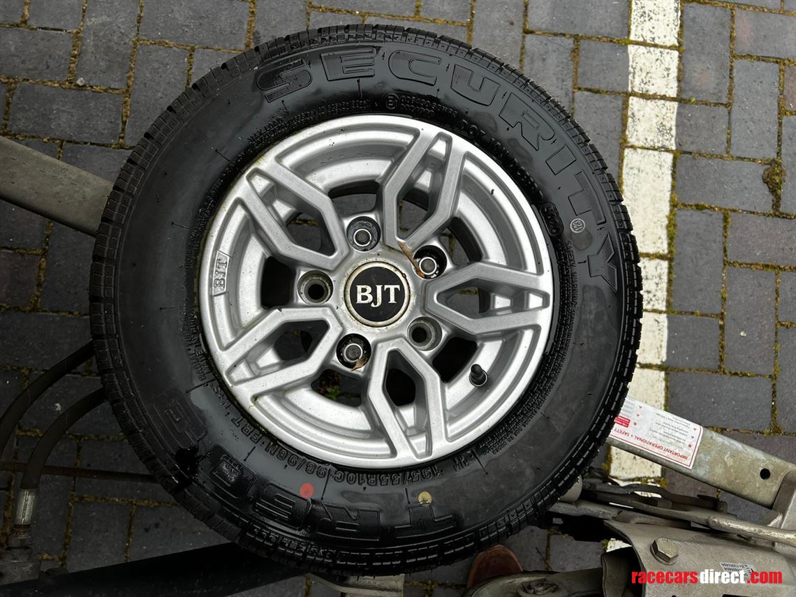 race-transporter-6-trailer