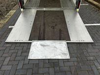 race-transporter-6-trailer