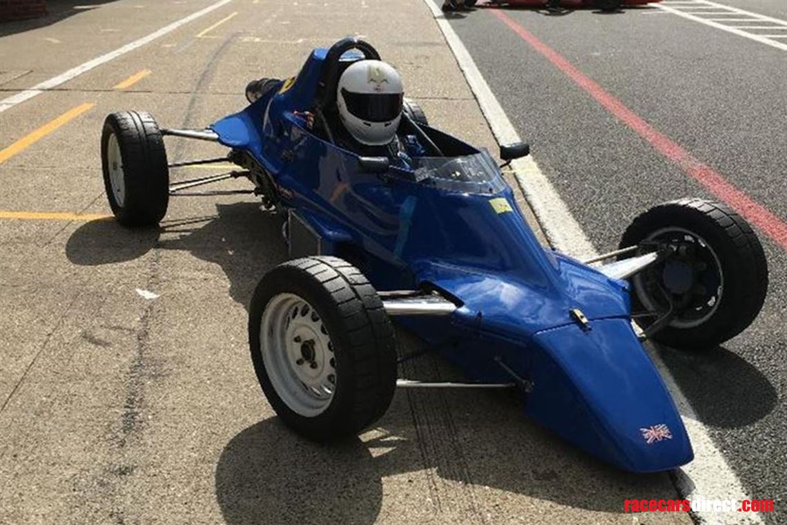 van-diemen-rf85-ff-1600