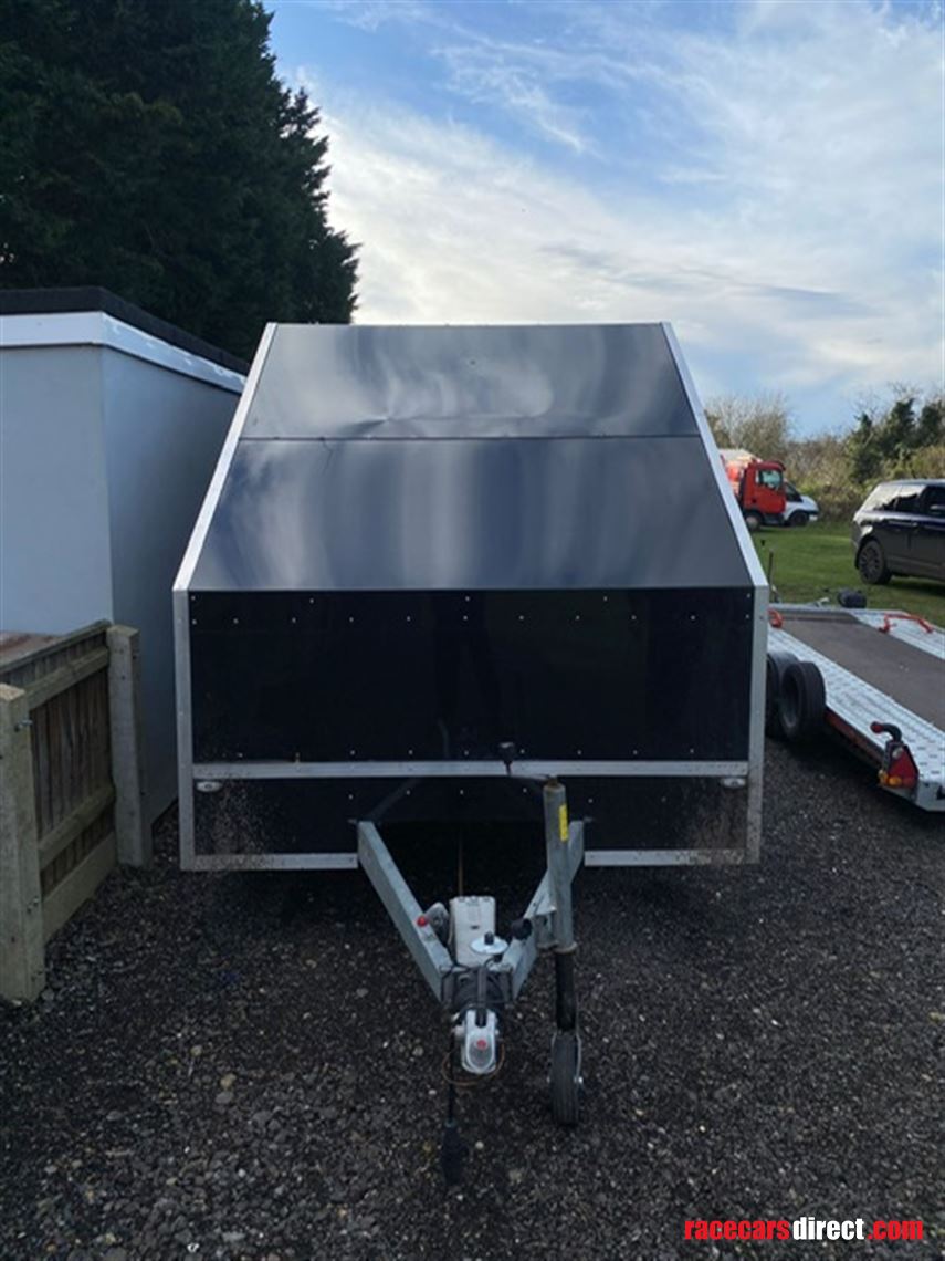 2019-2-car-enclosed-beavertail-trailer-transp