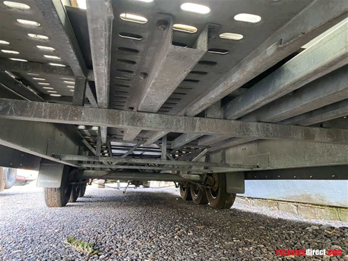 2019-2-car-enclosed-beavertail-trailer-transp