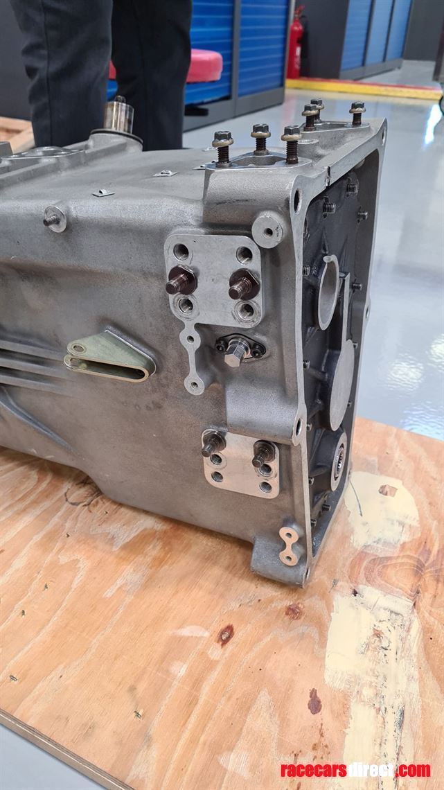 world-series-renault-gearbox