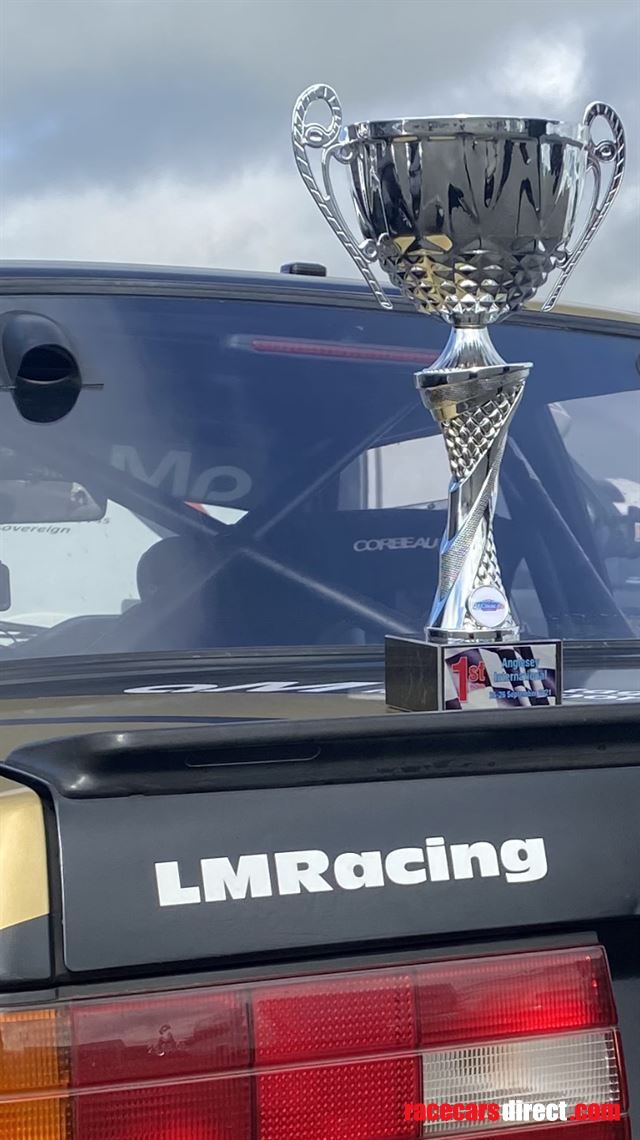 bmw-e30-318is-race-car