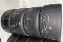 set-of-used-pirelli-dhe-amg-gt3-only-34km-scr