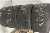 set-of-used-pirelli-dhe-amg-gt3-only-33km