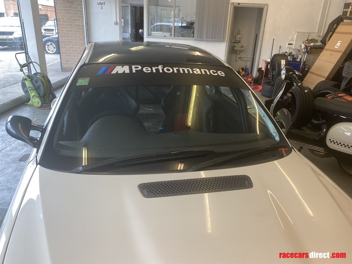 bmw-m3-32-m3-race-and-fast-road-car