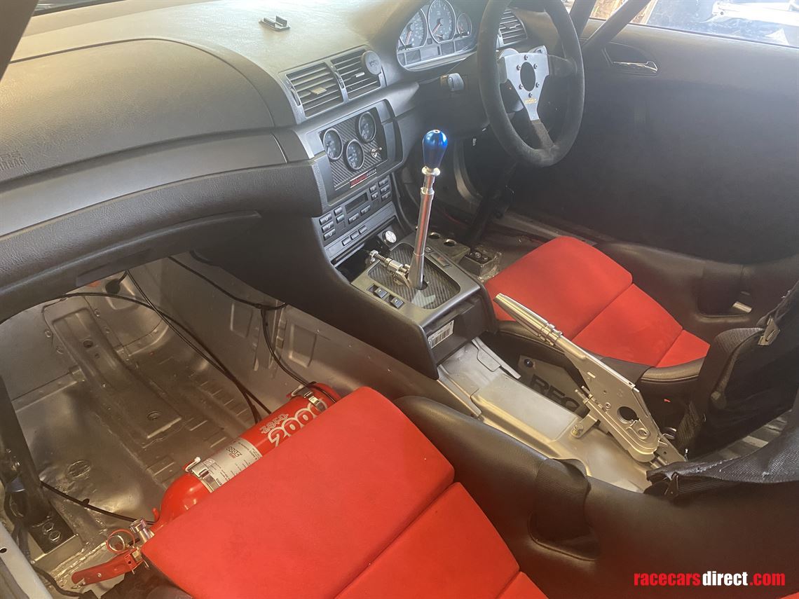 bmw-m3-32-m3-race-and-fast-road-car