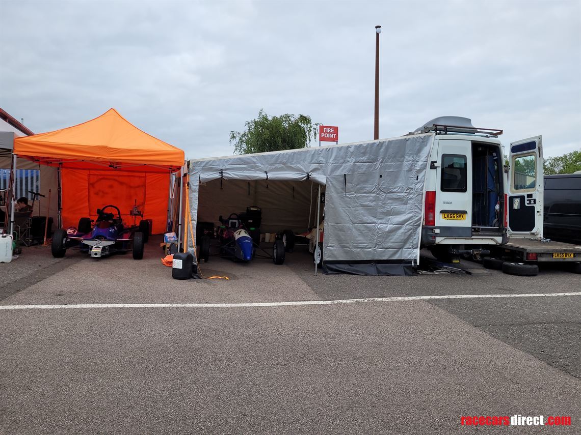 iveco-race-van-awning