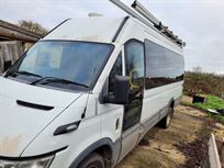 iveco-race-van-awning