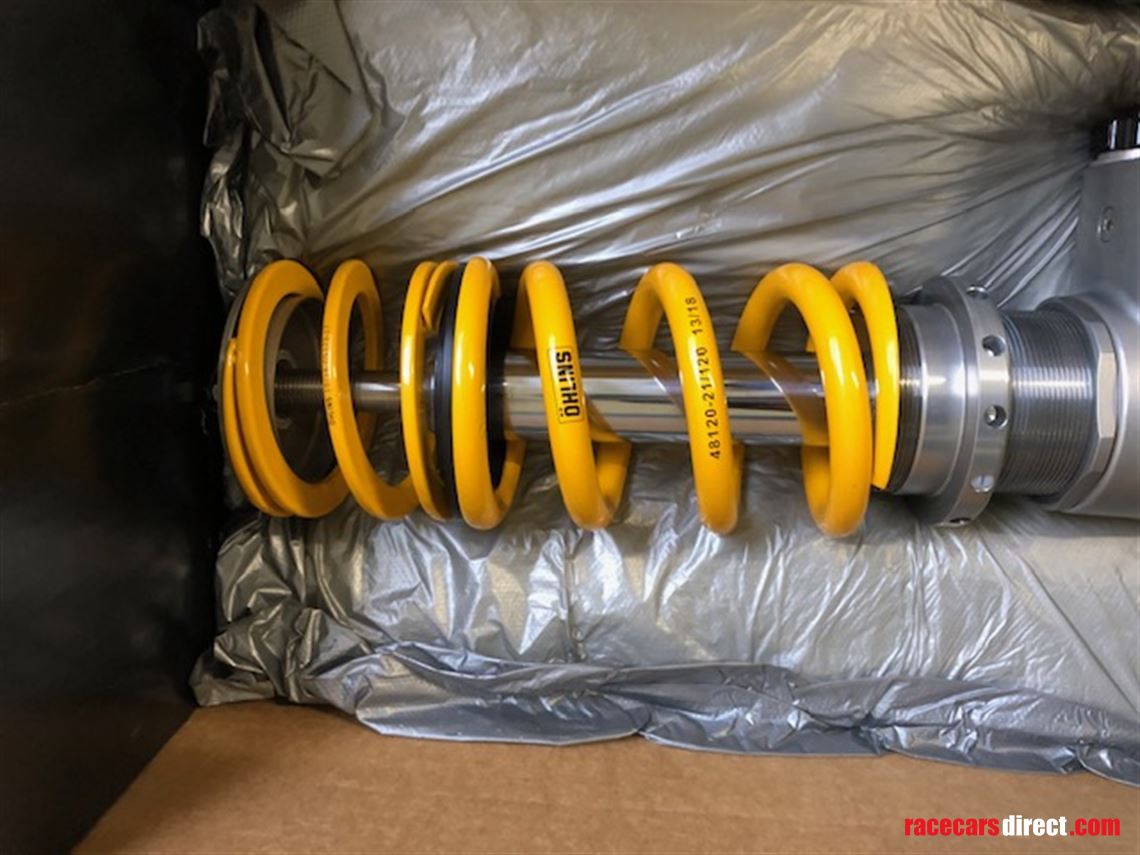 ohlins-ttx-suspension-for-porsche-991-cup-car