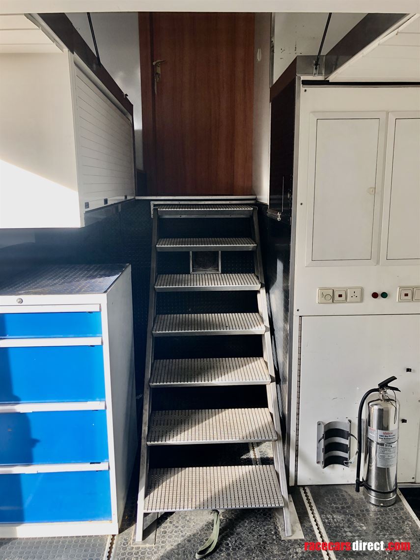 schuler-race-trailer