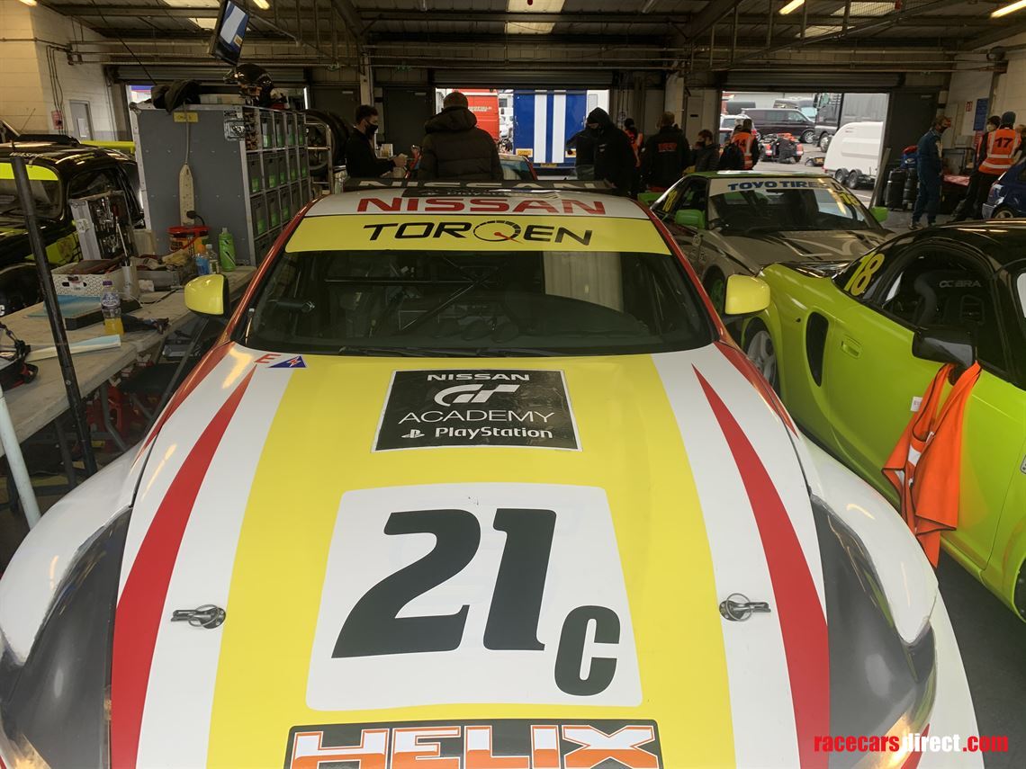 nissan-playstation-370z-academy-car