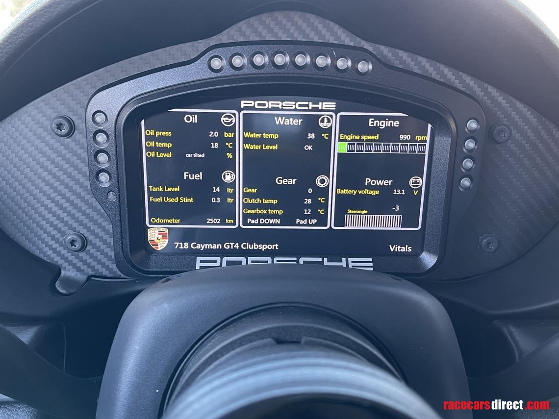 2020-porsche-gt4-clubsport-competition