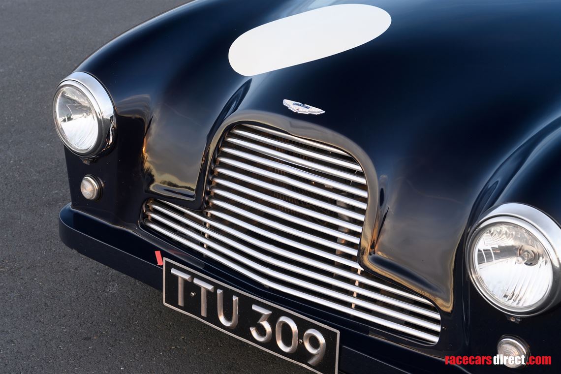 1954-aston-martin-db24