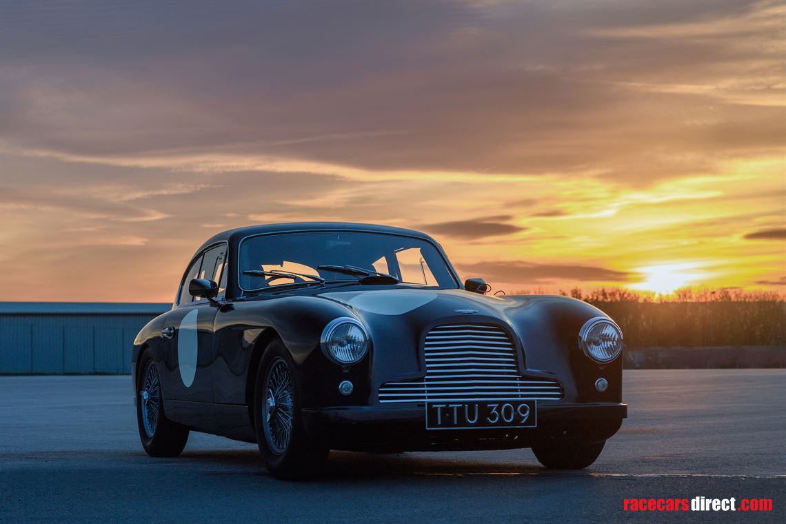 1954-aston-martin-db24