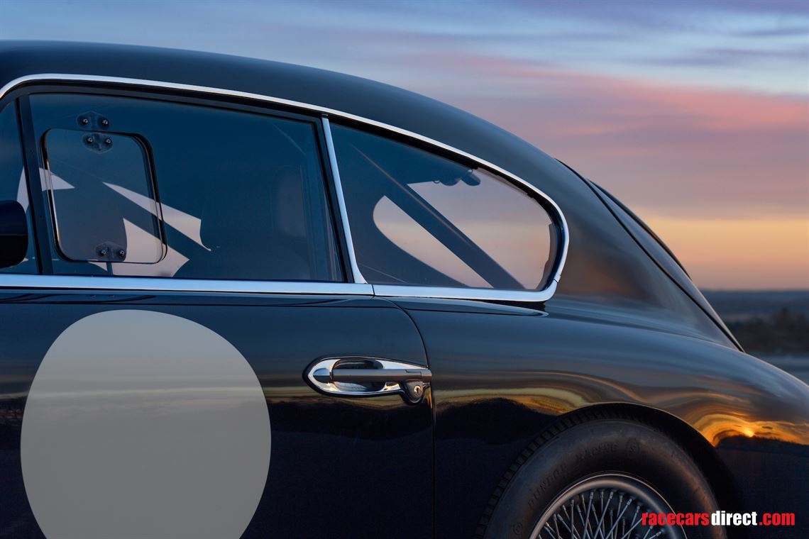 1954-aston-martin-db24