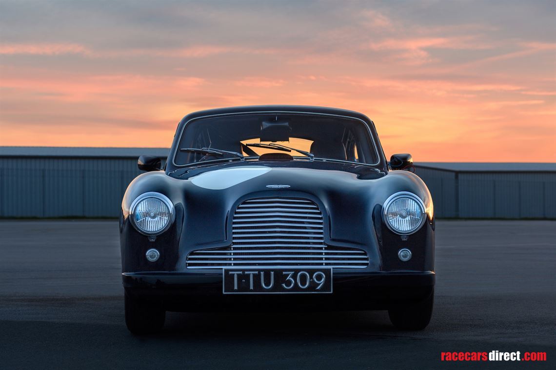 1954-aston-martin-db24
