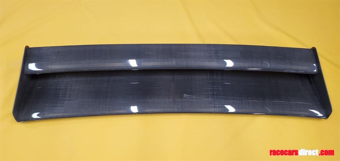 ferrari-f40lm-rear-spoiler