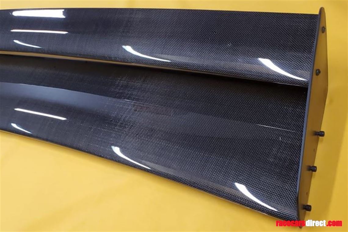 ferrari-f40lm-rear-spoiler