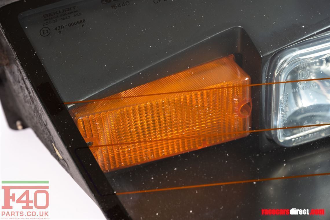 ferrari-f40-headlight