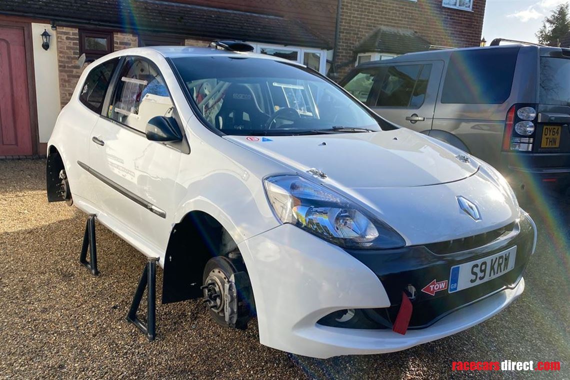 renault-sport-clio-cup-x85---rally-car-r3