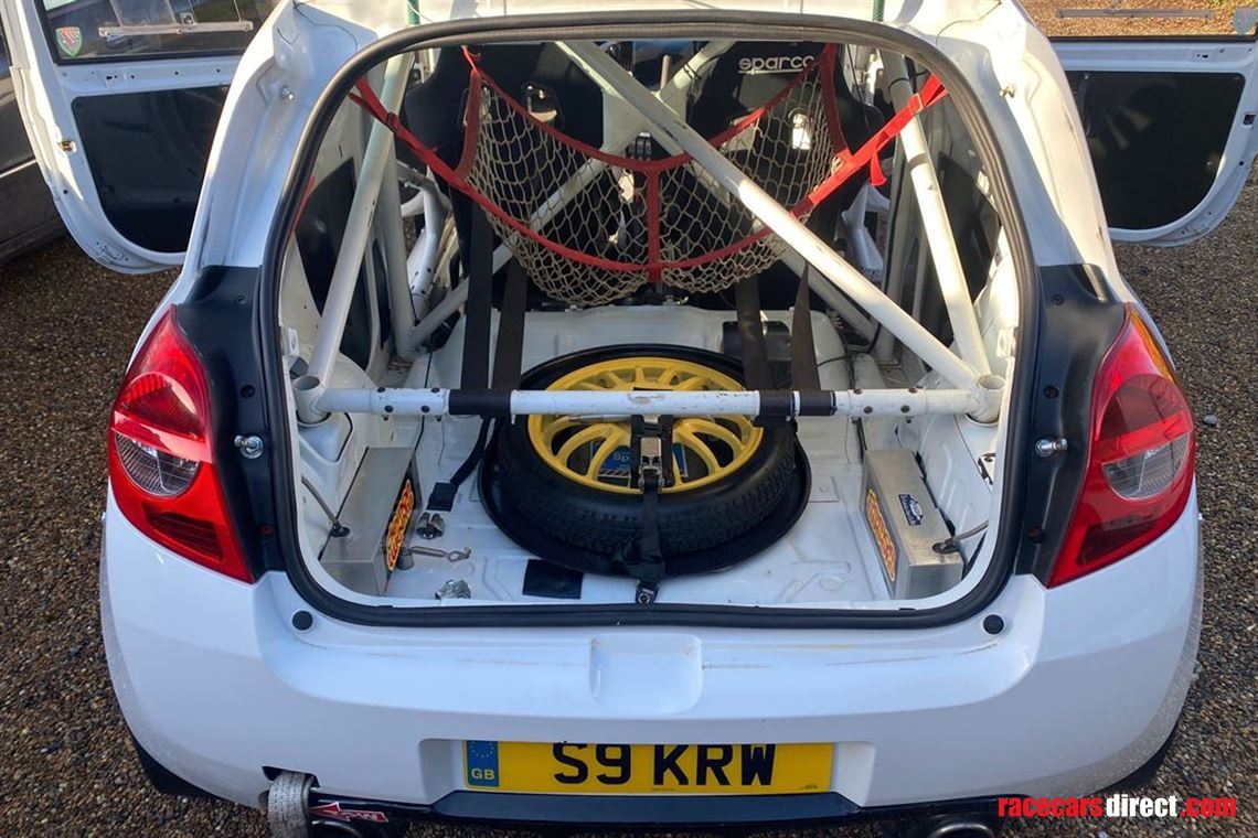 renault-sport-clio-cup-x85---rally-car-r3