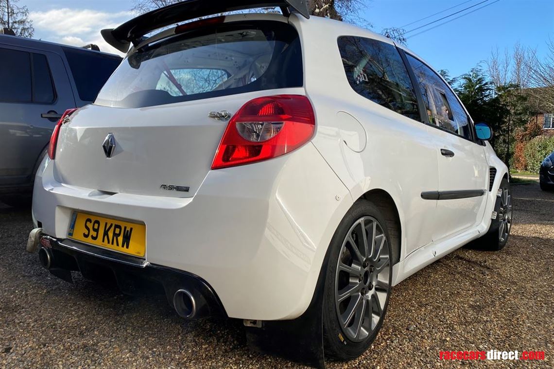 renault-sport-clio-cup-x85---rally-car-r3