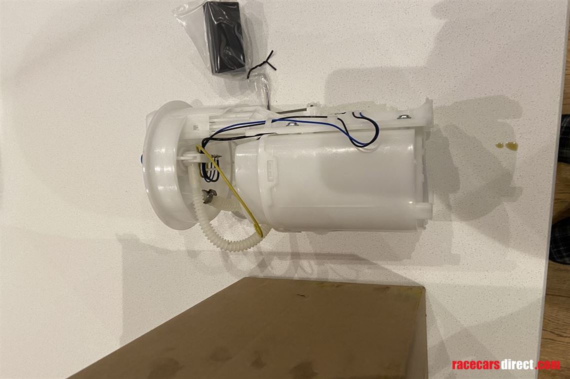 radical-sr1-fuel-pump