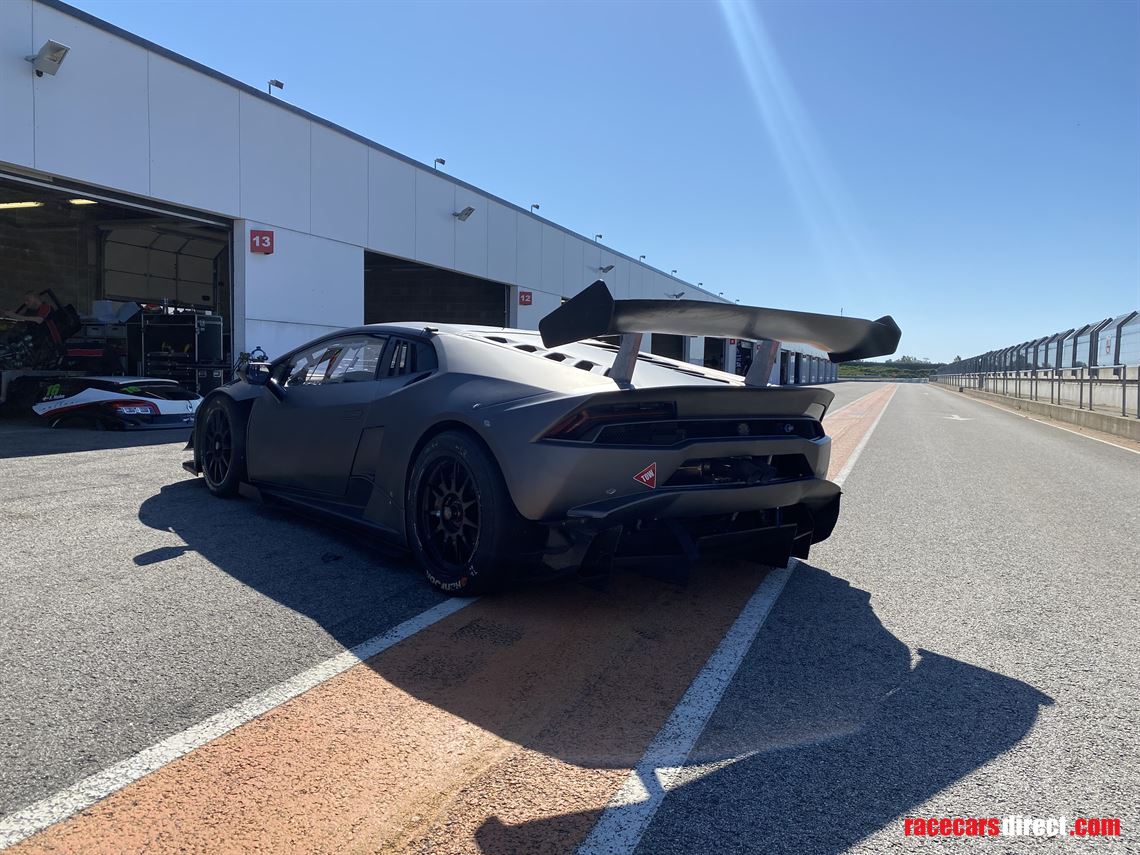 lamborghini-super-trofeo