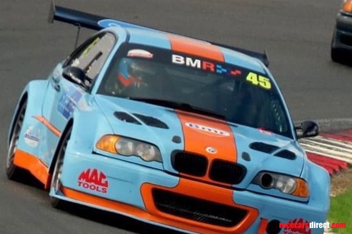 bmw-e46-wide-bodied-m3-in-gulf-racing-colours