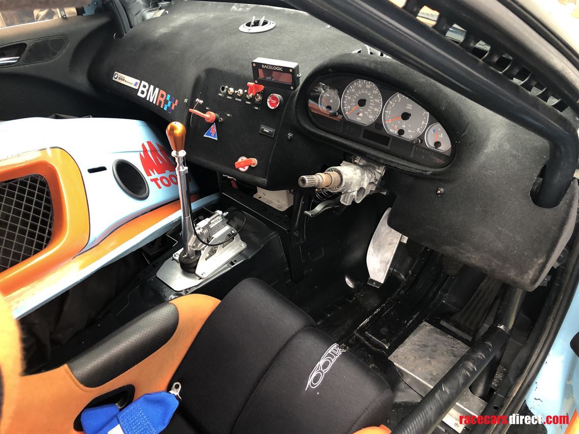 bmw-e46-wide-bodied-m3-in-gulf-racing-colours