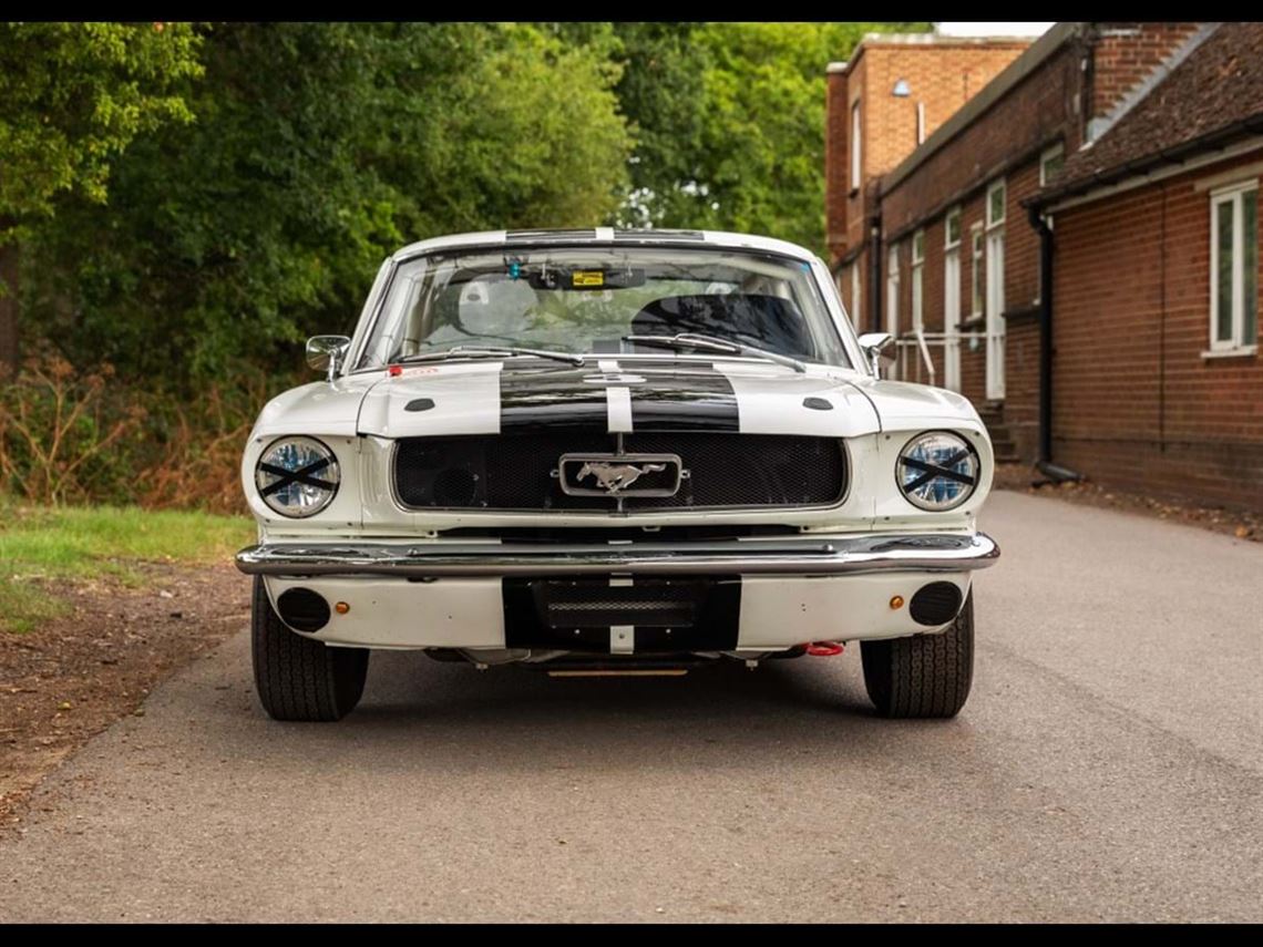 1966-ford-mustang-fia-alan-mann-racing