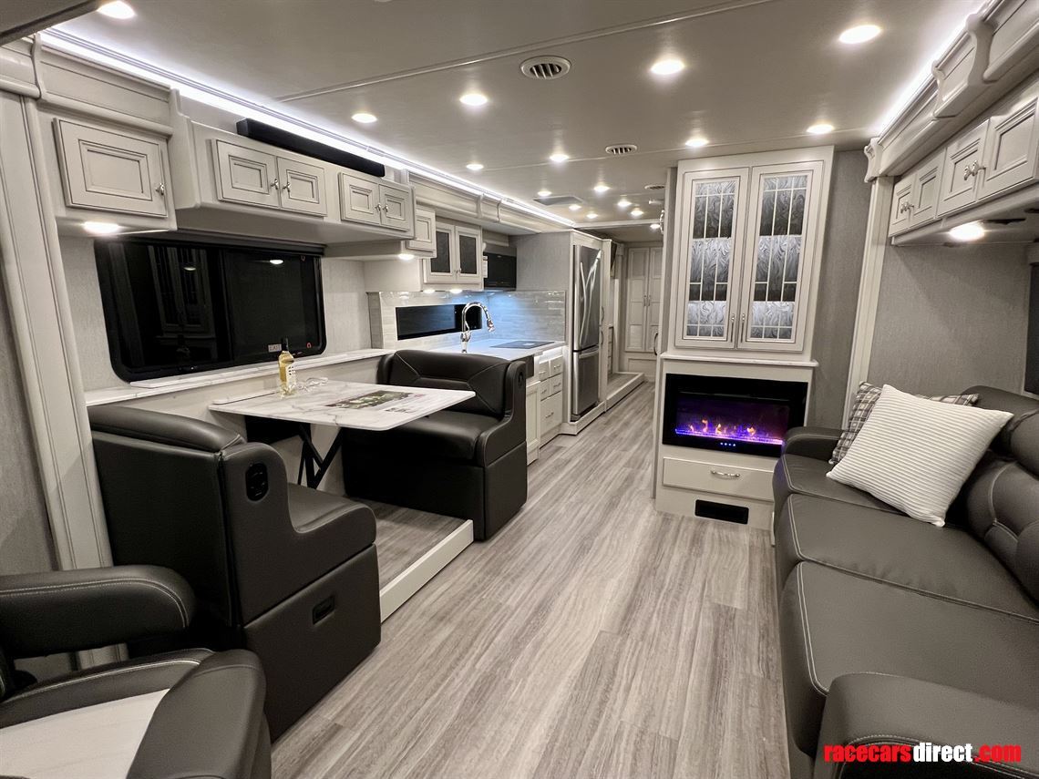 new-fleetwood-frontier-34gt