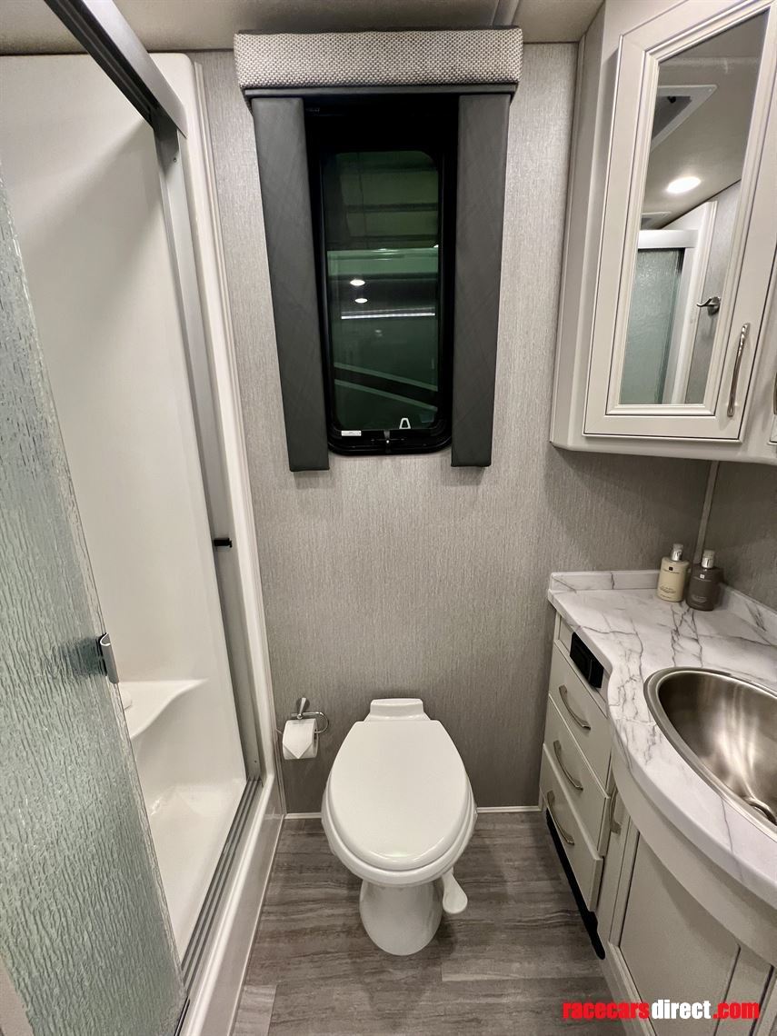 new-fleetwood-frontier-34gt