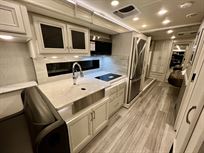 new-fleetwood-frontier-34gt