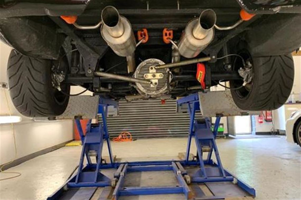 ford-escort-mk2-57l-400bhp