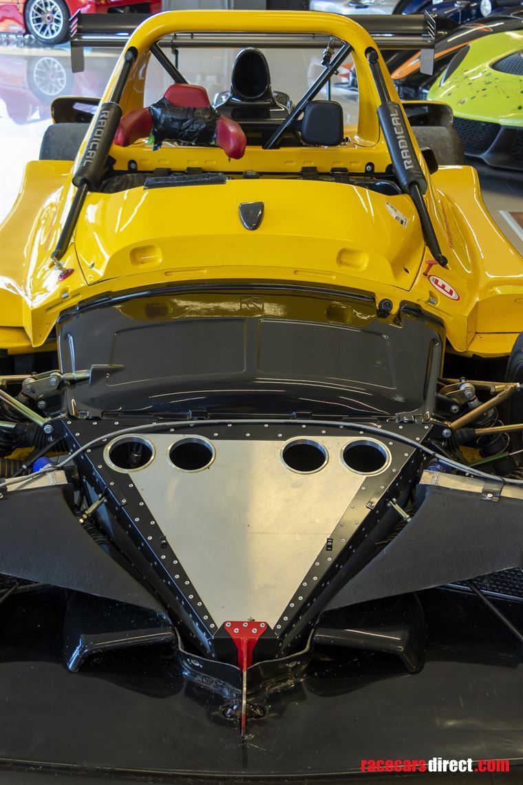 radical-sr8-2017-only-4500km-from-new