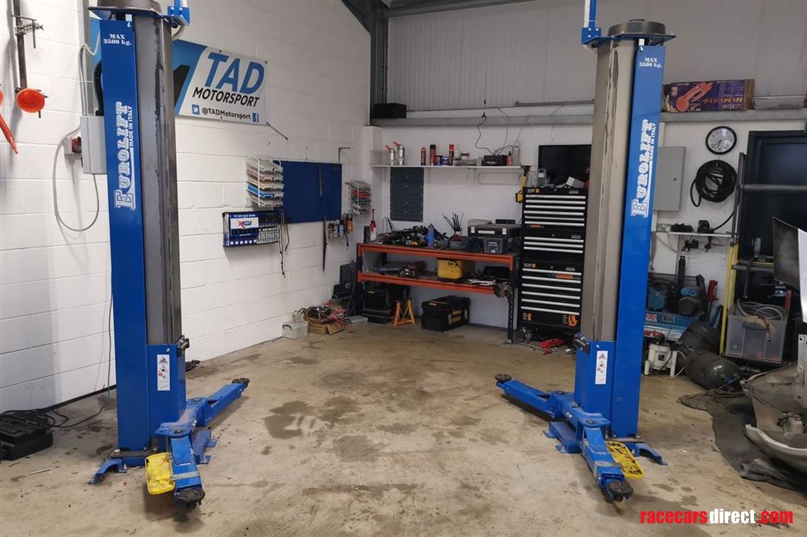 Zavagli / Eurolift - 2 Post 3.5 Tonne Mechanical Lift - 3 Phase