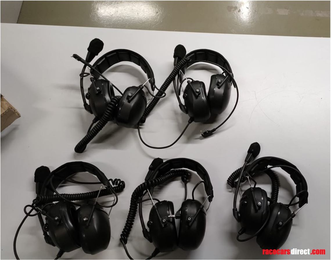 radio-equipment-for-3-cars