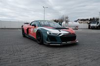 audi-r8-gt4-trailer-tools-and-spares