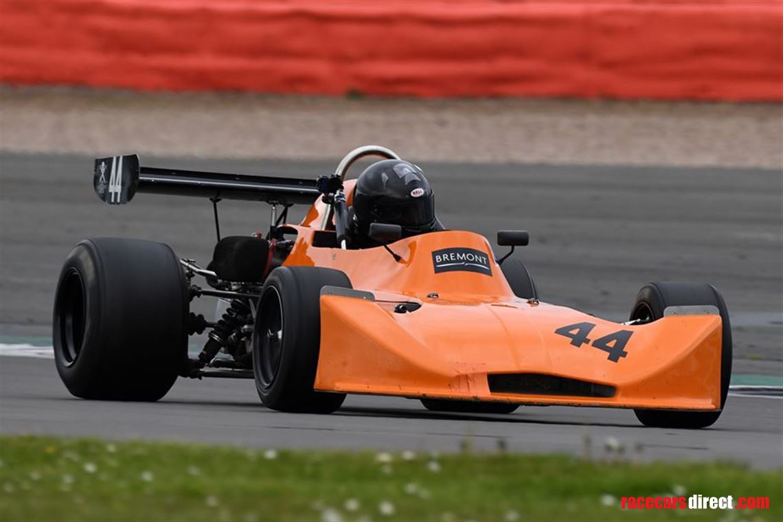 洋書 RACING car YEAR 73 洋書 RACING car YEAR 73 Racing Car 1973 Book Jonathan