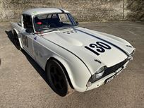 triumph-tr5-historic-race-car