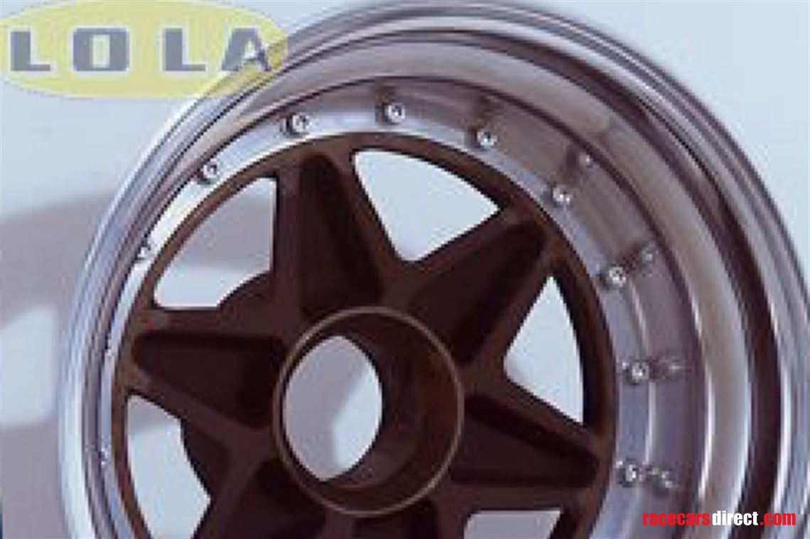 lola-t212-wheels