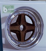lola-t212-wheels
